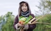 《廃棄野菜がクレヨンに!?》青森のシングルマザーが生み出した奇跡。1500人のバイヤーが唸った「着眼点」