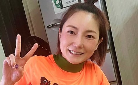 《天国に届けたい》運動未経験のシングルマザーが弟の死を機に始めたボクシングで世界を制すまで「もう人生から逃げない」